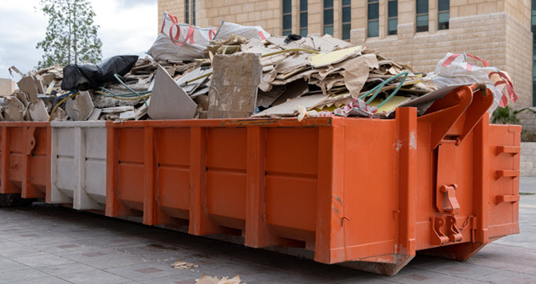 Why Large Dumpsters Work Best for Large Projects